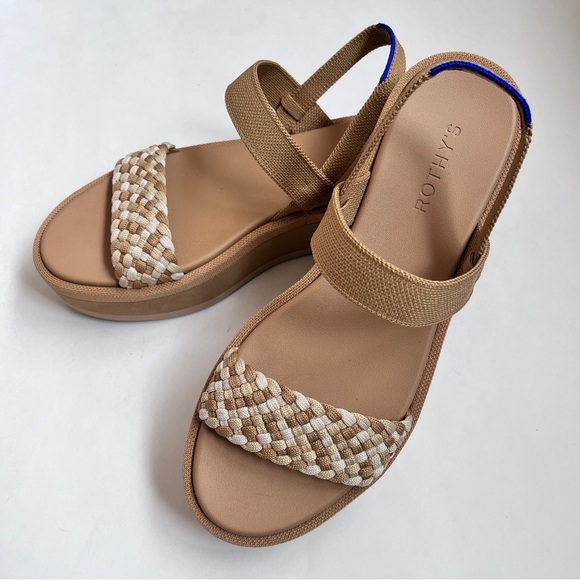 Rothy’s The Lightweight Wedge Sandal Beach Sand Woven Size 9.5 SOLD OUT - Picture 1 of 9